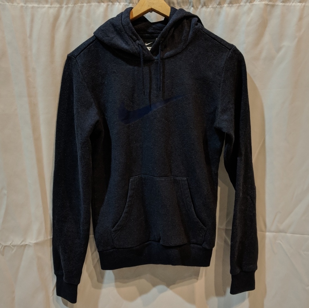 Nike navy hoodie with nike logo